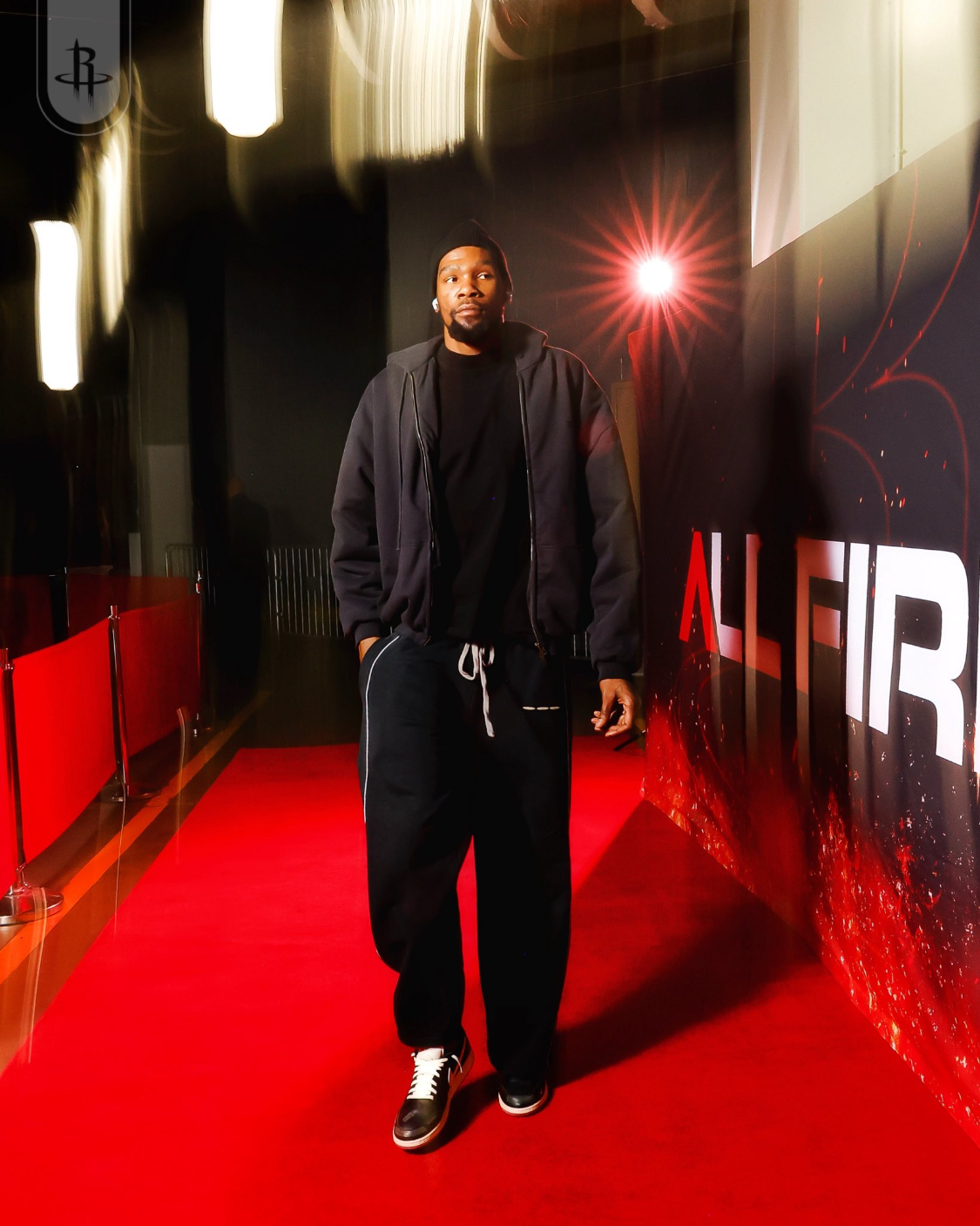 BB体育官方网站-杜兰特31分火箭不敌黄蜂2连败，申京仅7分鲍尔20分6篮板